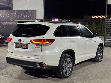 volkswagen golf v: Toyota Highlander: 2018 г., 3.5 л, Гибрид, Кроссовер — 7