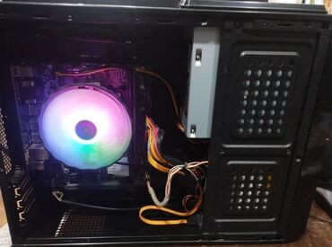 Настольные ПК и рабочие станции: Компьютер, ядер - 2, ОЗУ 8 ГБ, Игровой, Intel Core i3, Встроенная видеокарта, HDD — 9
