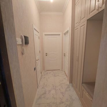 Uzunmüddətli kirayə mənzillər: Binəqədi Rayon,Kristal Abşeron binası,Herbi çağırışhın yanı 11 — 9