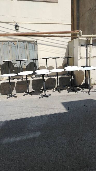 Kokteyl masalar satılır biznes uzun 1 ədəd 150azn Material 2.4