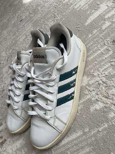dunk low: Мужские кроссовки, 44, Adidas, Б/у, цвет - Белый — 2