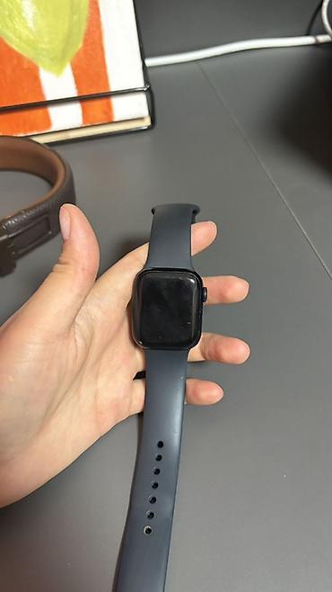Apple Watch Series 9, и 41 мм. В комплекте: спортивный силиконовый