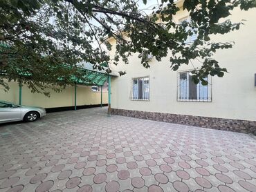 гостевой дом токмок: Дом, 180 м², 5 комнат, Собственник, Старый ремонт