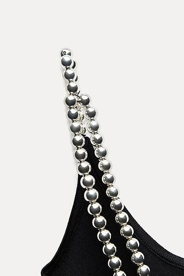 Matraslar: ZARA metal muncuqlu asqısı olan bluz L razmerdir ama dar kalıpdır ona — 17