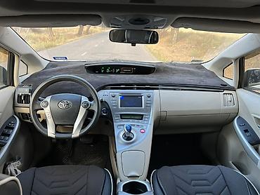 malibu premier: Toyota Prius: 2013 г., 1.8 л, Бензин — 9