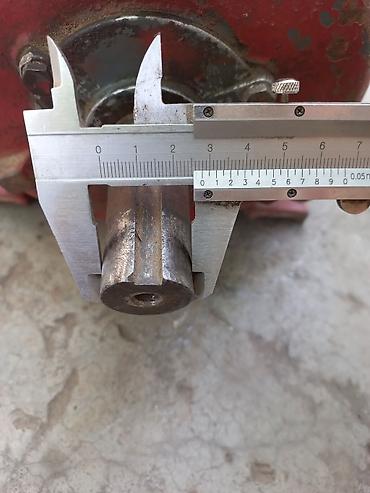 Электродвигатели: Электродвигатель 3ф параметры стерты ц 6.000 с. двиг по меньше зф — 2