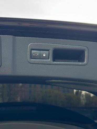 Lexus: Lexus NX: 2018 г., 2 л, Бензин, Кроссовер — 4