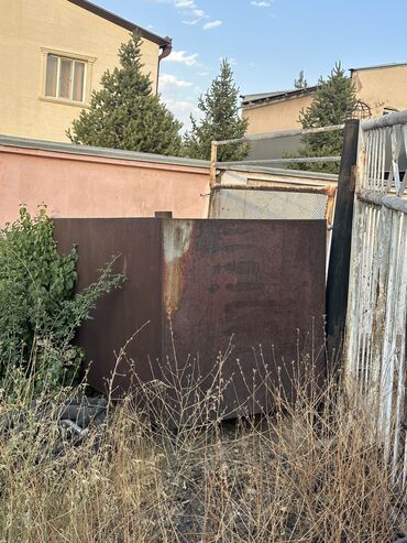 емкость бак: Цистерна 3 м3, Самовывоз