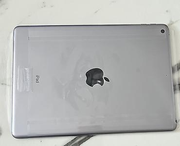 Apple iPad: IPad 5 satıllır. İdeal işlək vəziyyətdə, (üzərində YouTube, Instagram — 2