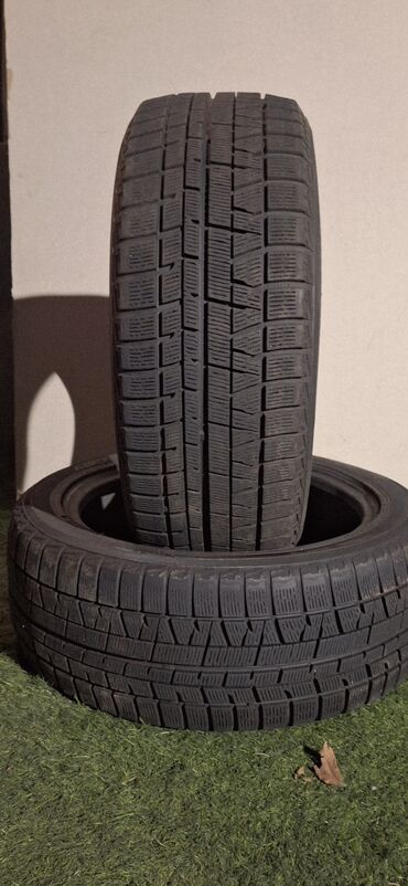 центр шины: Шины 215 / 50 / R 17, Зима, Б/у, Пара, Легковые, Япония, Yokohama