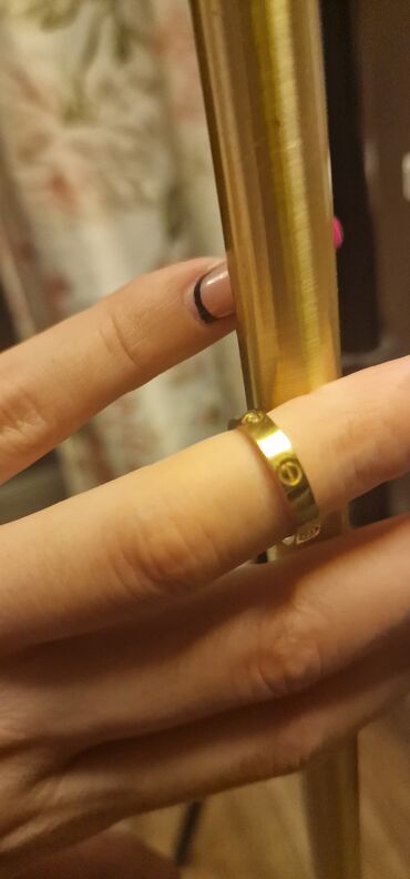 pojas za trudnice: Zlatan prsten Cartier Love.Za vise info viber