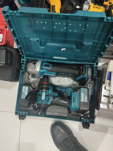 Elektrik lobziklər: Makita firmasının akkumulyatorlu dəsti, içində akkumulyatorlu burğu və