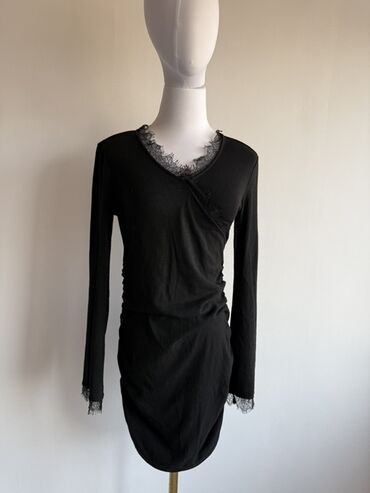 коктейльное платье с длинным рукавом: Манекен 4000