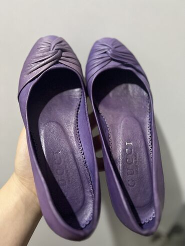Туфли: Туфли, 37, Gucci, Б/у, цвет - Фиолетовый, Самовывоз