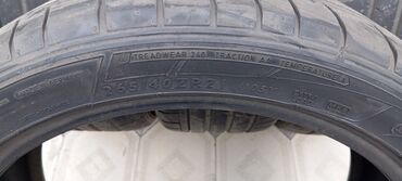 Təkərlər: Şin Dunlop 265 / 40 / R 21