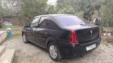 Renault: Renault Logan: 1.6 l | 2013 il 275000 km Sedan — 15