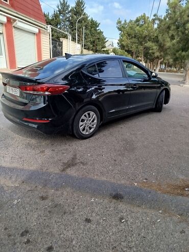 Hyundai: Hyundai Elantra: 1.6 l | Sedan — 8