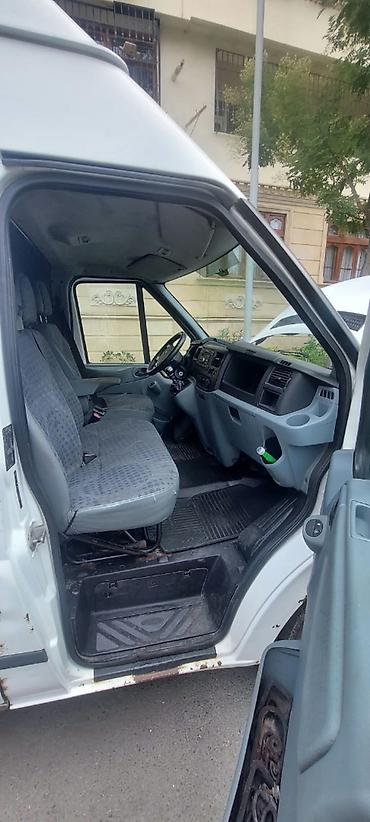 ford tranzit 2009: Ford Transit: 2.2 l | 2008 il 250000 km Ofrouder/SUV — 4
