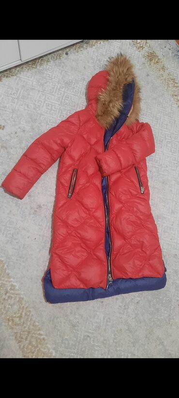 детский костюм тёплый на зиму: Продам тёплую куртку. Приобрела в Санкт-Петербурге .размер М. Мех