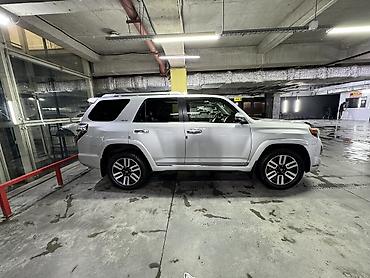 Toyota: Toyota 4Runner: 2020 г., 4 л, Автомат, Бензин, Внедорожник — 22