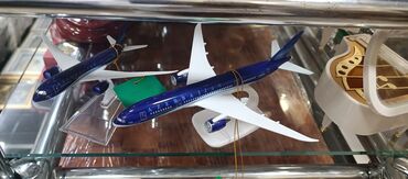 Oyuncaqlar: Teyyare modelı suvenır. uzunluq 12 sm.25 AZN.uzunluq 20 sm 35 AZN.30 -da lalafo.az — 2 Oyuncaqlar: Teyyare modelı suvenır. uzunluq 12 sm.25 AZN.uzunluq 20 sm 35 AZN.30 — 2