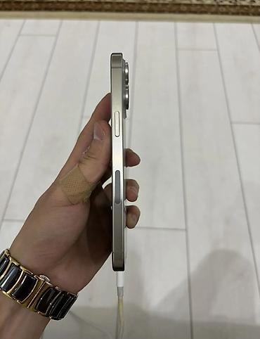 iphone cable: Iphone 15 pro 
256 
все 10/10
маленький коцык с боку — 2