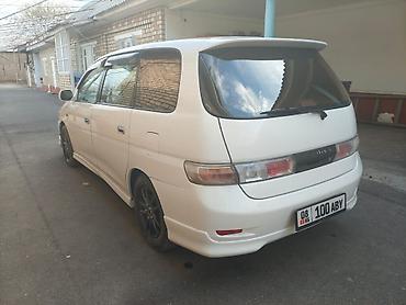 Toyota: Toyota Gaia: 2003 г., 2 л, Автомат, Бензин, Вэн/Минивэн — 3