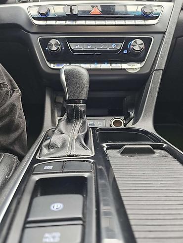 Hyundai: Hyundai Sonata: 2020 г., Седан — 9