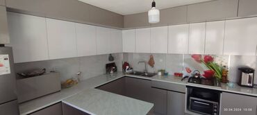 Uzunmüddətli kirayə mənzillər: Xətai rayonu, Həzi Aslanov metrosu, Nargilə dairəsi yaxınlığında, 17 — 7