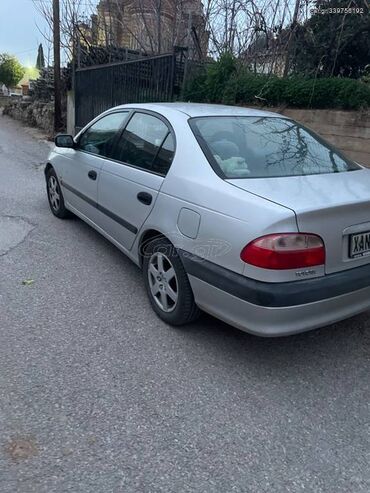 Toyota: Toyota Avensis: 1.6 l. | 2001 έ. Λιμουζίνα — 3