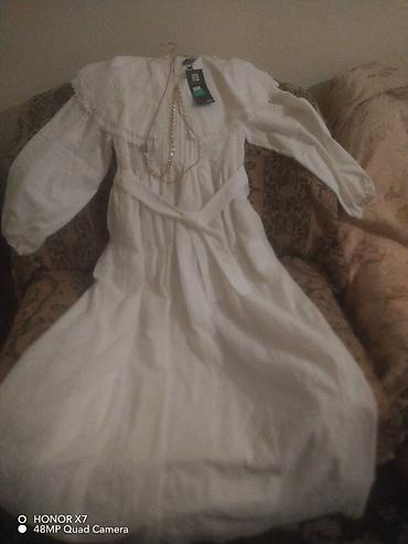 Ağ rəngli, uzun və zərif qadın donu. Model uzunqolludur, qolları lalafo.az -da Ağ rəngli, uzun və zərif qadın donu. Model uzunqolludur, qolları
