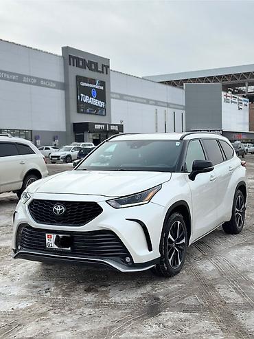 Toyota: Toyota Highlander: 2021 г., 3.5 л, Автомат, Гибрид, Кроссовер — 2