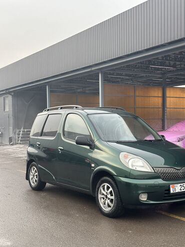 Toyota: Toyota Yaris Verso: 2000 г., 1.5 л, Механика, Бензин, Универсал — 10