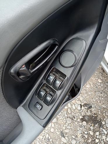 куго виш: Hyundai Elantra: 2004 г., 1.6 л, Механика, Бензин, Седан — 8