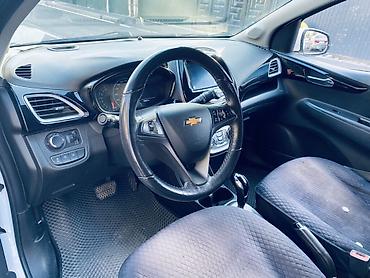 электромобиль без права: Chevrolet Spark: 2020 г., 1 л, Автомат, Бензин, Хэтчбэк — 6