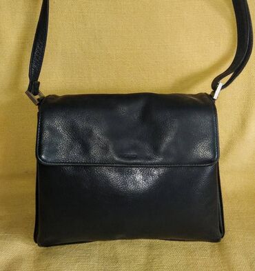 Torbe: Picard crna kožna torba Odlična Picard torba, izrađena od kvalitetne na lalafo.rs — 1 Torbe: Picard crna kožna torba Odlična Picard torba, izrađena od kvalitetne — 1