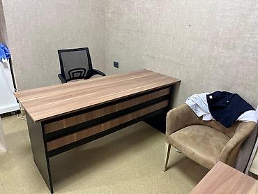 Sifarişlə ofis mebeli: Ofis mebeli Yenidir! Hazir var. stokda: 9ədəd var rəng seçimi var — 2