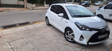 Toyota: Toyota Yaris: 1.5 l. | 2015 έ. Χάτσμπακ — 4