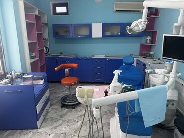 Tibbi avadanlıq: Stomatoloji qurgu satilir mebellerle birlikde