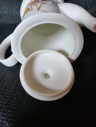 Čajnici: Bokal nov Cero stari rumunski porcelan iz 70-ih — 10