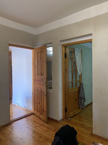 Köhnə tikili: Ucar, 3 otaqlı, Köhnə tikili, 100 kv. m -da lalafo.az — 2 Köhnə tikili: Ucar, 3 otaqlı, Köhnə tikili, 100 kv. m — 2