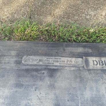 Ostalo: Gumena transportna traka širine 80cm, dužine 17,5. Veoma dobra traka — 7