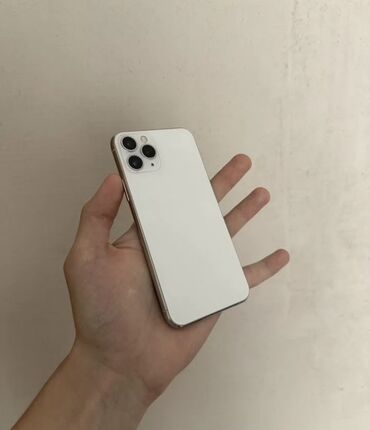 Apple iPhone: IPhone 11 Pro, Б/у, 64 ГБ, Белый, 80 %