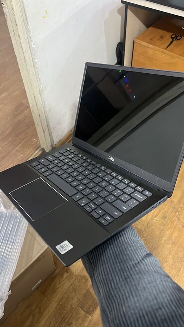 gt 220: Ультрабук, Dell, Скидка 10%, 8 ГБ ОЗУ, Intel Core i5, 13.5 ", Б/у, Для несложных задач, память NVMe SSD