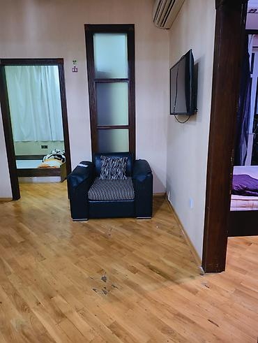icare qaraj: ✨ 7-ci Mikrorayonda, Azadlıq Metrosu Yaxınlığında 70 m² 3 Otaqlı Tam — 2