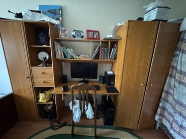 лак по дереву: Шифоньер, Б/у, Прямой, цвет - Коричневый, Без зеркала, Дерево