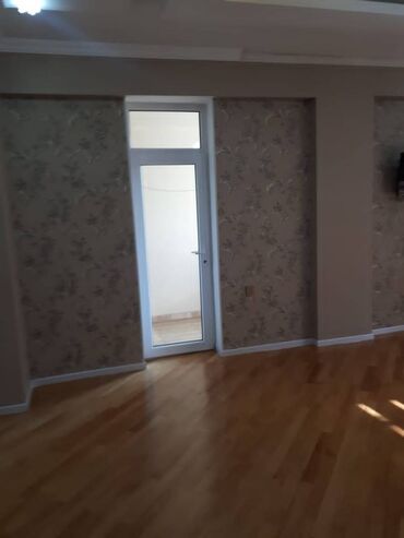 Uzunmüddətli kirayə mənzillər: Xətai rayonu Əhmədli metrosunun yaxınlığında,11 mertebeli binanın 2-ci — 11