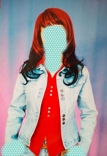 Другие головные уборы: 1. парик, пряди снизу черного цвета, сверху малинового цвета, челка и — 24