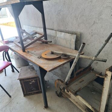 заказ оборудования из китая: Здравствуйте. продаётся станок для изготовления стол и стуля. цена