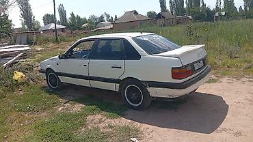 Volkswagen Passat: 1992 г., 1.8 л, Кол менен иштөөчү, Бензин, Седан lalafo.kg да — 3 Volkswagen Passat: 1992 г., 1.8 л, Кол менен иштөөчү, Бензин, Седан — 3